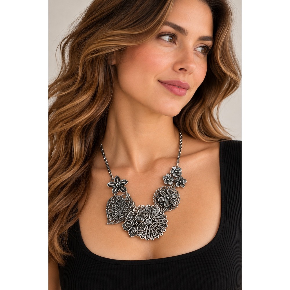 Premier Designs Romantic Silver Floral Bib Statement Necklace Cottagecore Goth
